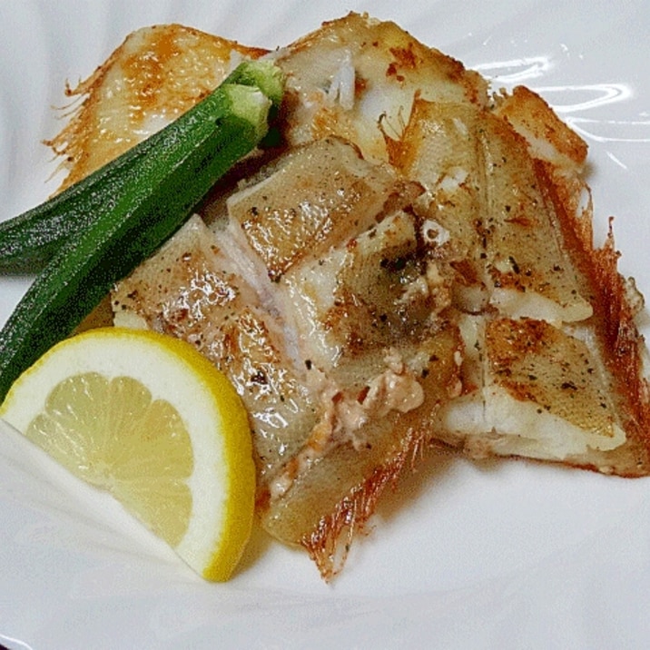 後始末簡単♪ フライパンで「カレイの素揚げ」